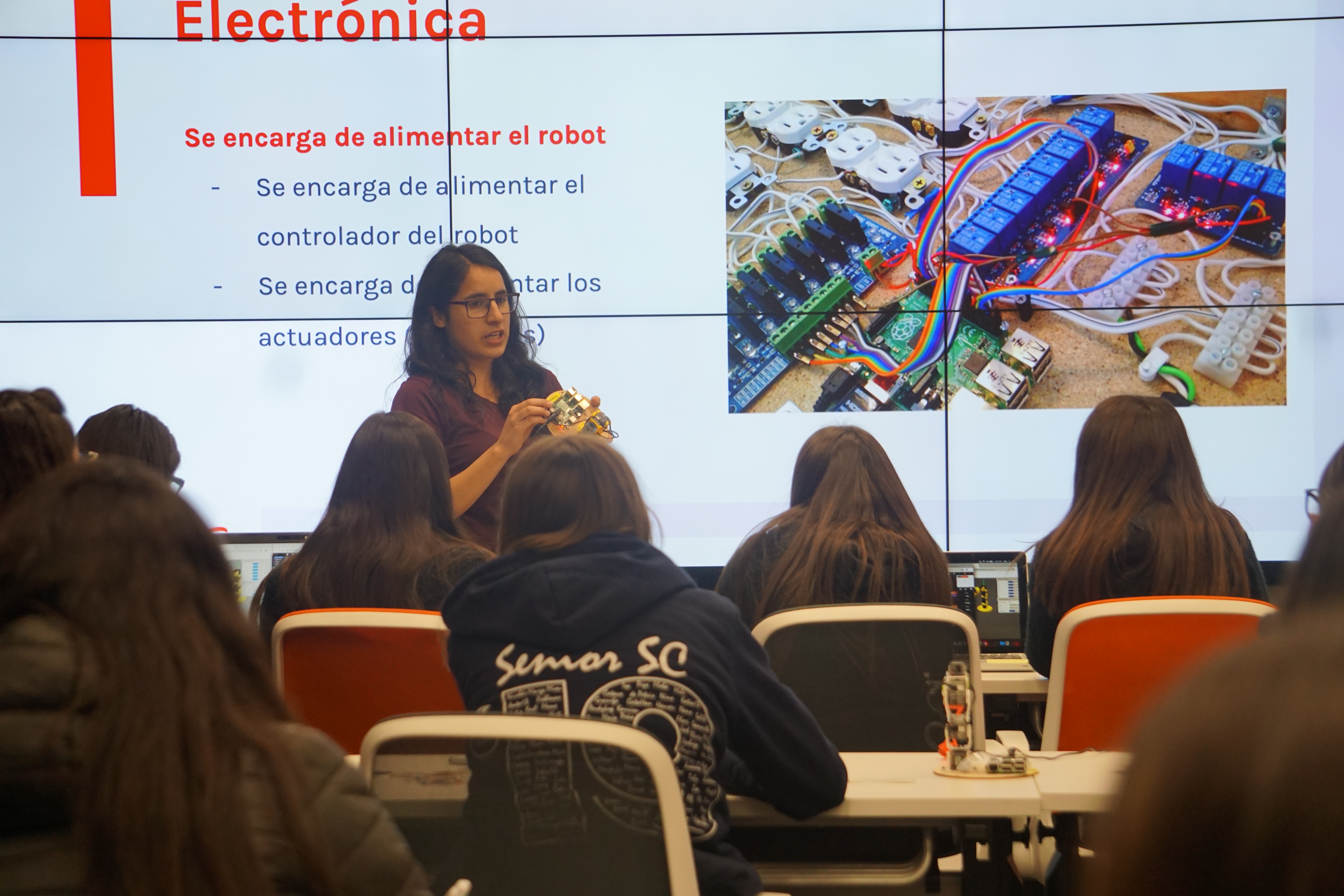 Inria Chile celebra Día de las Niñas en las TIC junto a Technovation